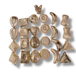 Metal  Vintage Lot Of Small Candy or Chocolate Molds 25 Baking Soap Crafts Tin